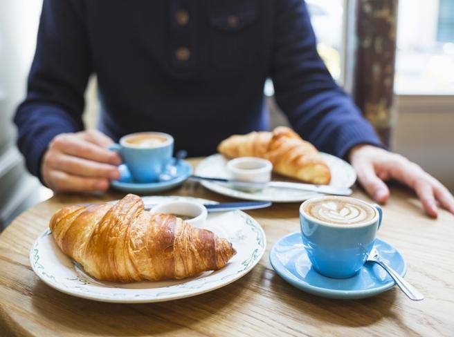 Colazione all'italiana: le origini del Cappuccino e del Croissant -  Cibrario Torino