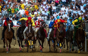 In 10.000 per il Palio di Asti – Numeri da record, nonostante le misure di sicurezza