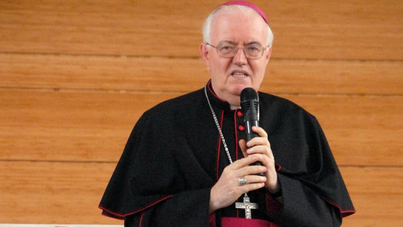 Nosiglia al marito della donna investita – “Sono tuo fratello, condivido la tua sofferenza”