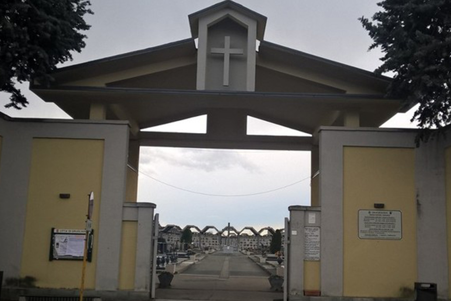 Lo scandalo cimiteri continua – Vilipendio di cadavere, altri 30 indagati