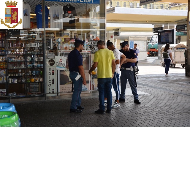 Controlli capillari a Torino Porta Nuova – 160 identificati, un nomade denunciato