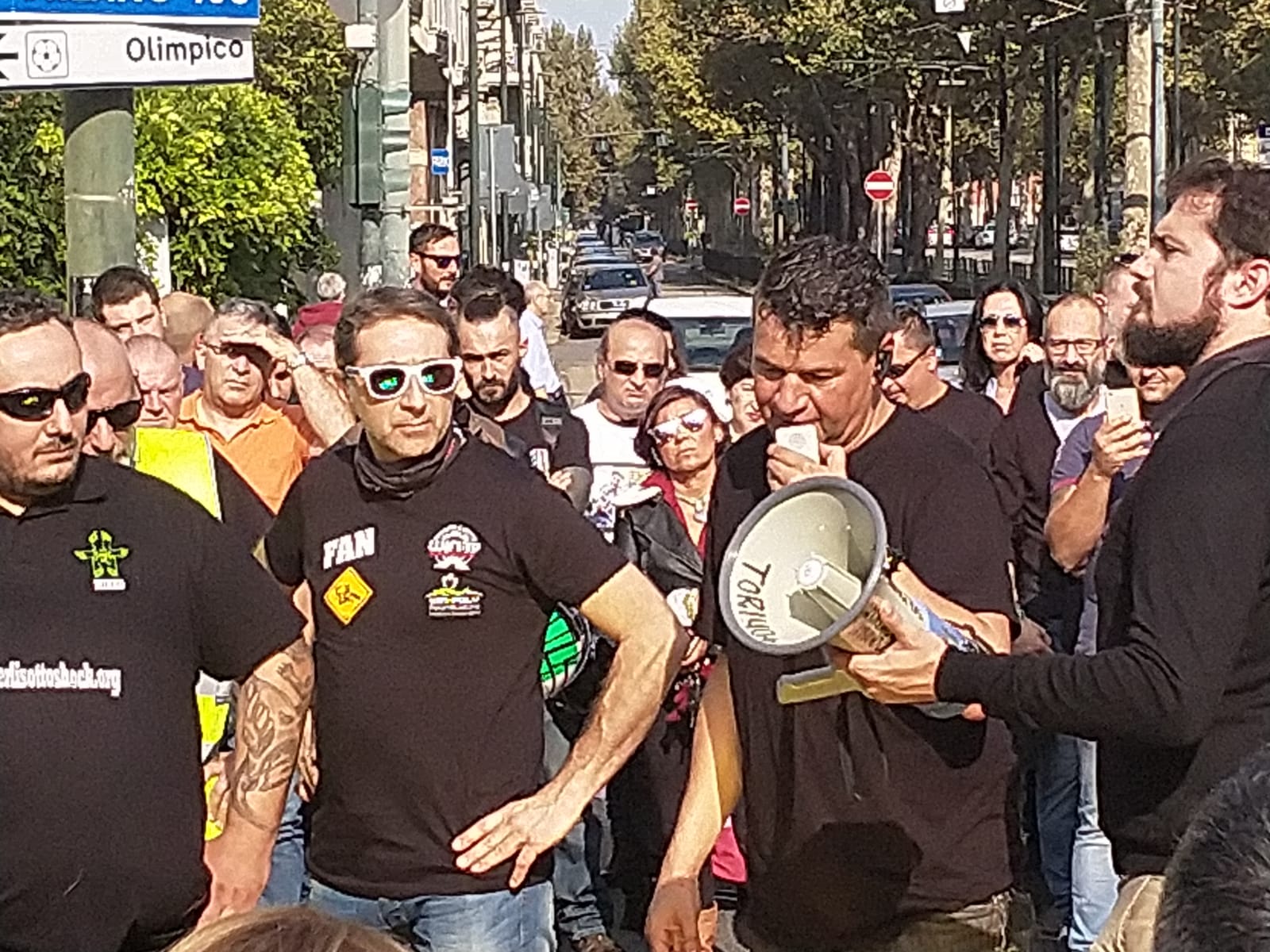 “Stop alla strage di motociclisti in città!” – Flash mob dopo l’ennesimo incidente in corso Lepanto