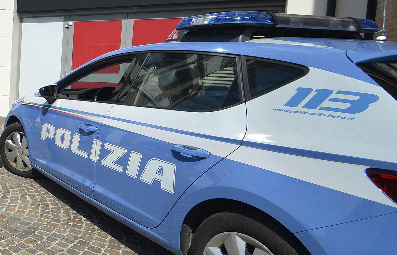 Tornano sul luogo del ‘delitto’ subito dopo aver commesso il furto – Arrestata banda di rumeni