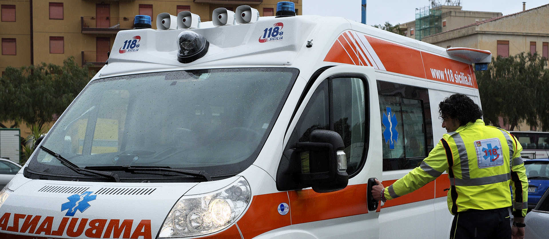 “Vogliamo rafforzare il 118 – Lega e M5S lo impediscono”