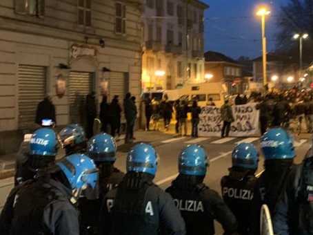 “Il 30 marzo bloccheremo Torino” – L’annuncio degli anarchici per la nuova marcia di protesta