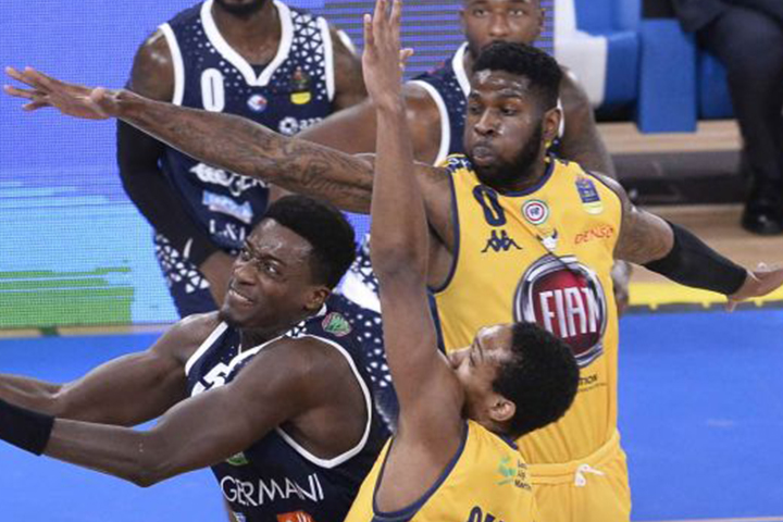 Figuraccia Basket Torino – Penalizzata di 8 punti per mancati pagamenti e retrocessa in A/2