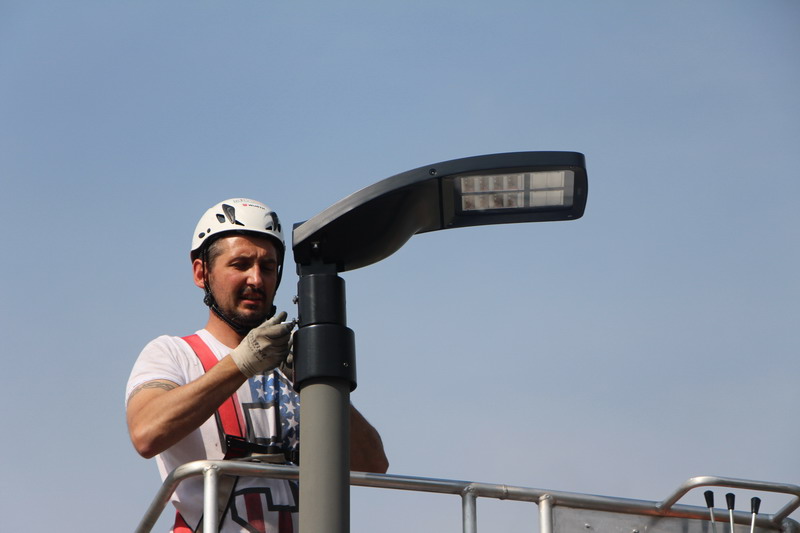 A Torino un risparmio di 2 milioni di euro all’anno in bolletta grazie a nuovi lampioni e semafori al led