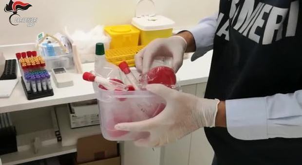 Caposala e impresario truffano ospedale per quasi un milione di euro – Corruzione e truffa aggravata