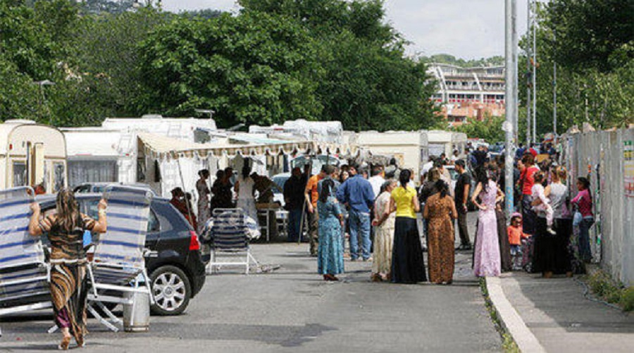 Stop ai campi nomadi a Torino e in Piemonte – Una legge rivoluziona il rapporto tra Comuni e nomadismo