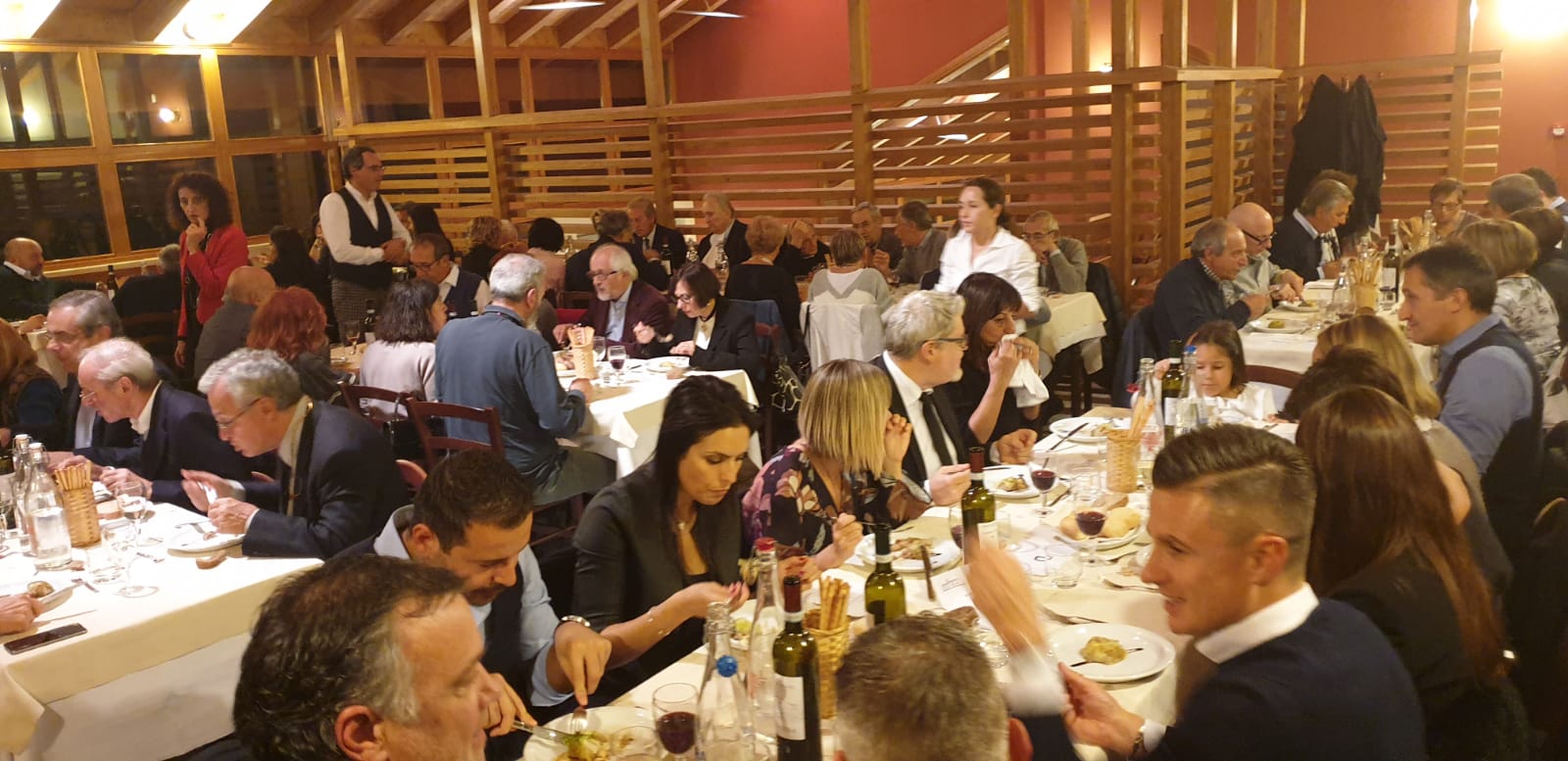 Successo per la cena solidale in favore del Gruppo Abele di Don Ciotti, nella magica cornice della Certosa 1515