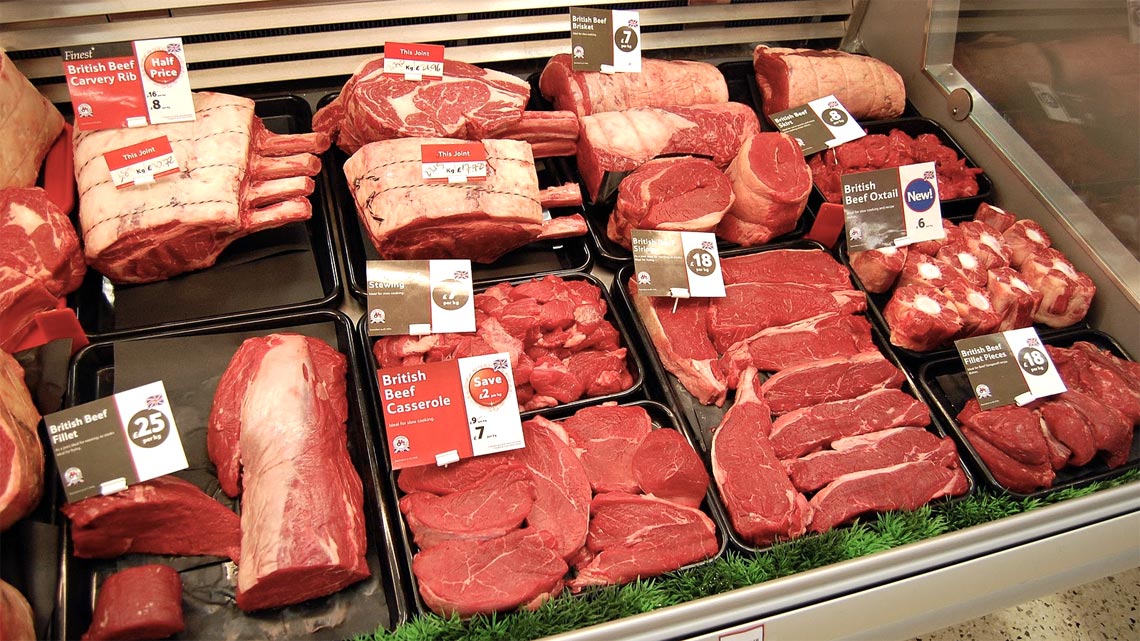 Tunisino entra in macelleria e pretende carne gratis – Arrestato