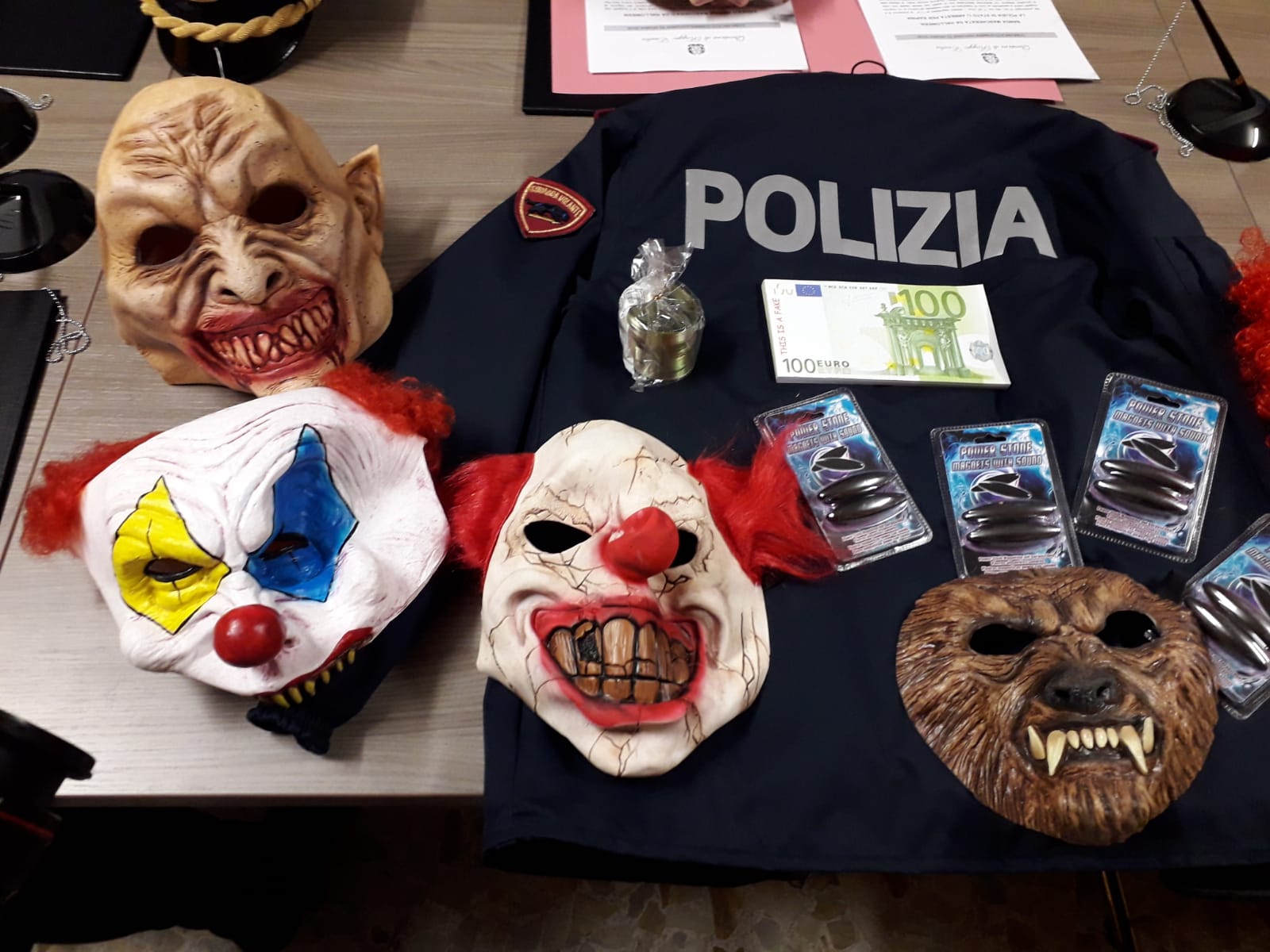 Halloween a Torino – Arresti fra la folla per rapina e droga