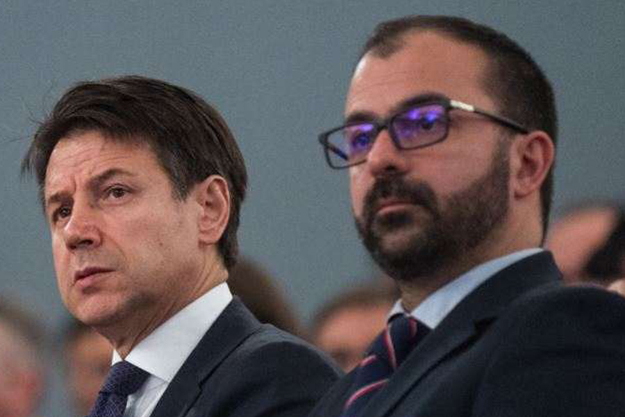 Pochi soldi a scuola e cultura – Si dimette il Ministro dell’Istruzione Fioramonti