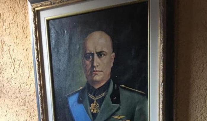 Sul menu dell’osteria la pizza “Dux” – E i clienti se ne vanno