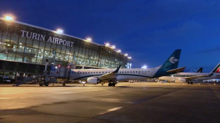 L’aeroporto di Caselle torna indietro di 4 anni – Scende sotto la soglia dei 4 milioni di passeggeri all’anno