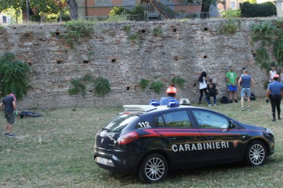 In tempi di emergenza, rumeni si radunano per festeggiare un compleanno – Tutti denunciati