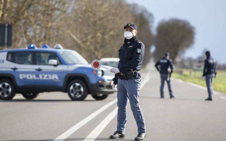 Pasqua blindata a Torino – Controlli a tappeto in strade, parchi e piazze: “Tutti a casa!”