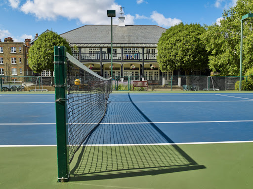 Palestre, circoli di tennis, centri sportivi – Possibile riapertura il 18 Maggio