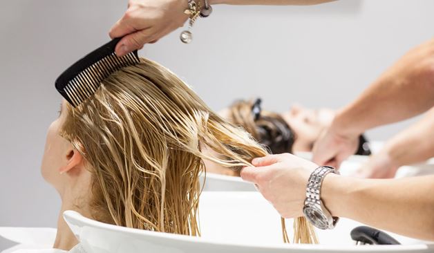 Torino: parrucchieri ed estetisti aperti 7 giorni su 7, per 14 ore di fila- Obiettivo: evitare assembramenti