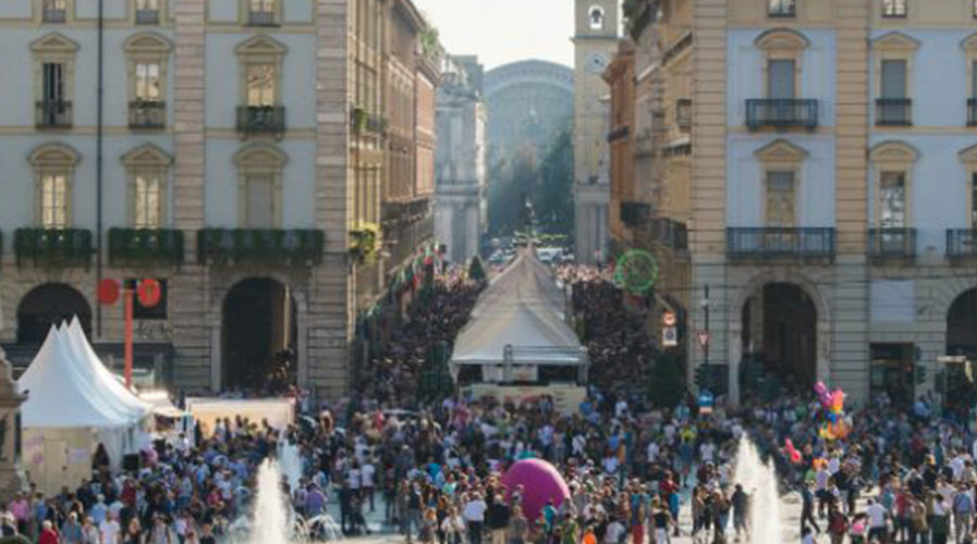Torino – Al Salone del gusto 3mila delegati da tutto il mondo: “Partiamo dal cibo per contrastare la crisi climatica”, l’appello