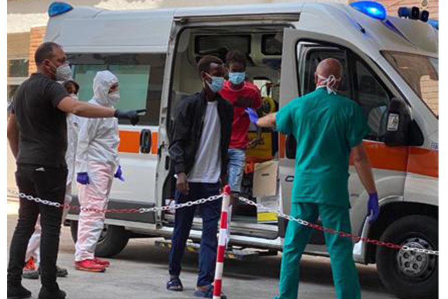 Coronavirus: salgono a 19 i migranti positivi arrivati in Piemonte da Lampedusa