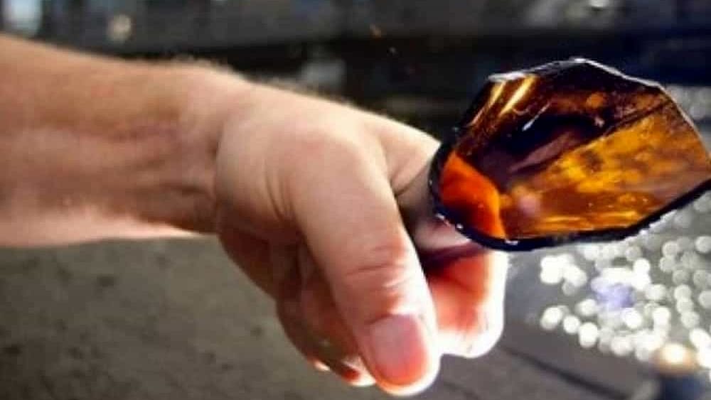 Torino – Minaccia passante con coccio di vetro e lo rapina. Inseguito e arrestato