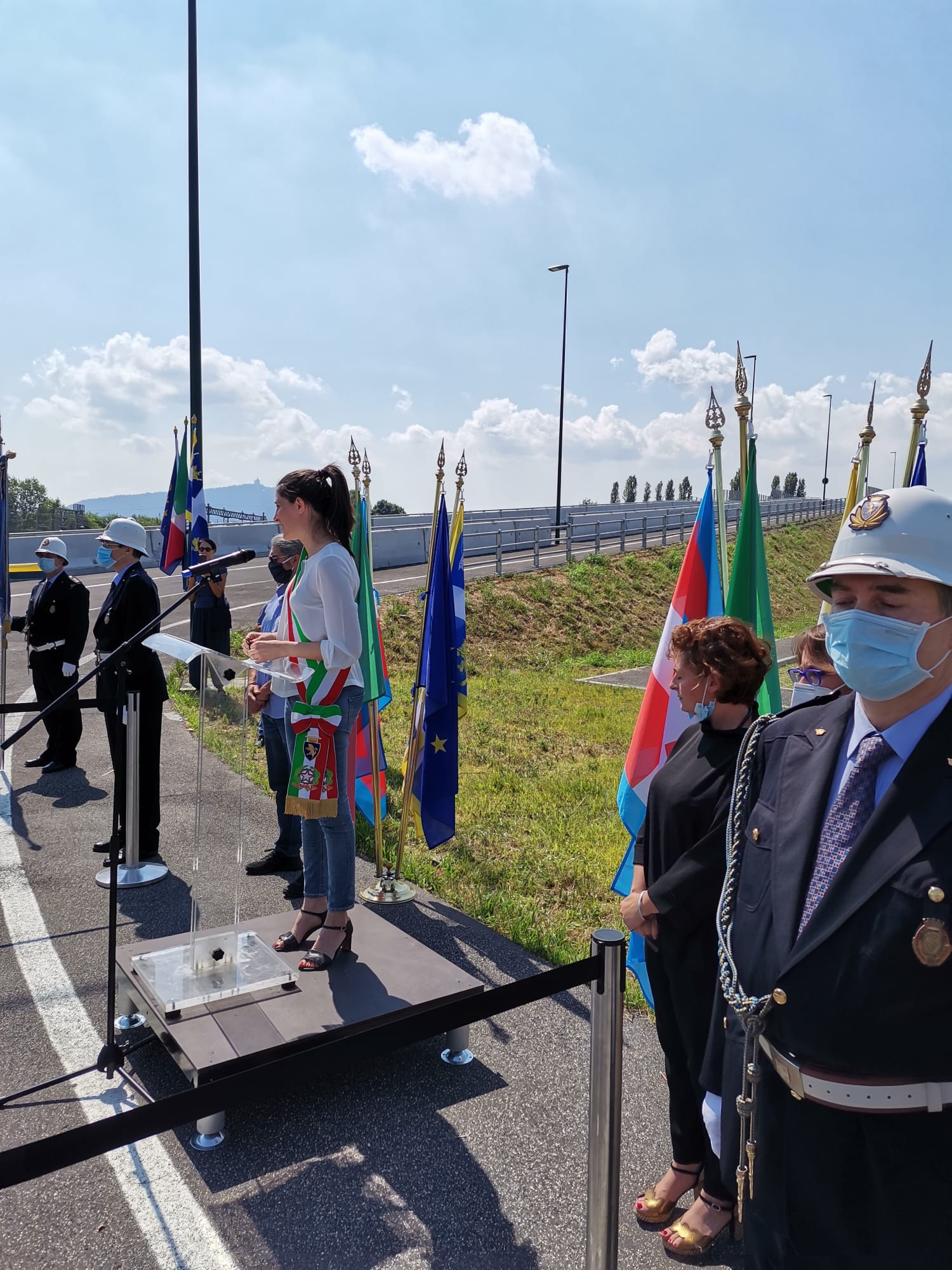 Falchera rinasce – Inaugurato il 2° accesso, poi lo splendido parco dei laghetti “Ora installare le telecamere per garantire sicurezza”