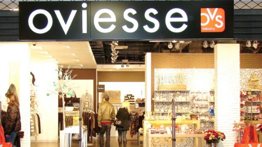 Bimbo rischia di morire al Centro Commerciale, l’intervento decisivo di una commessa gli salva la vita