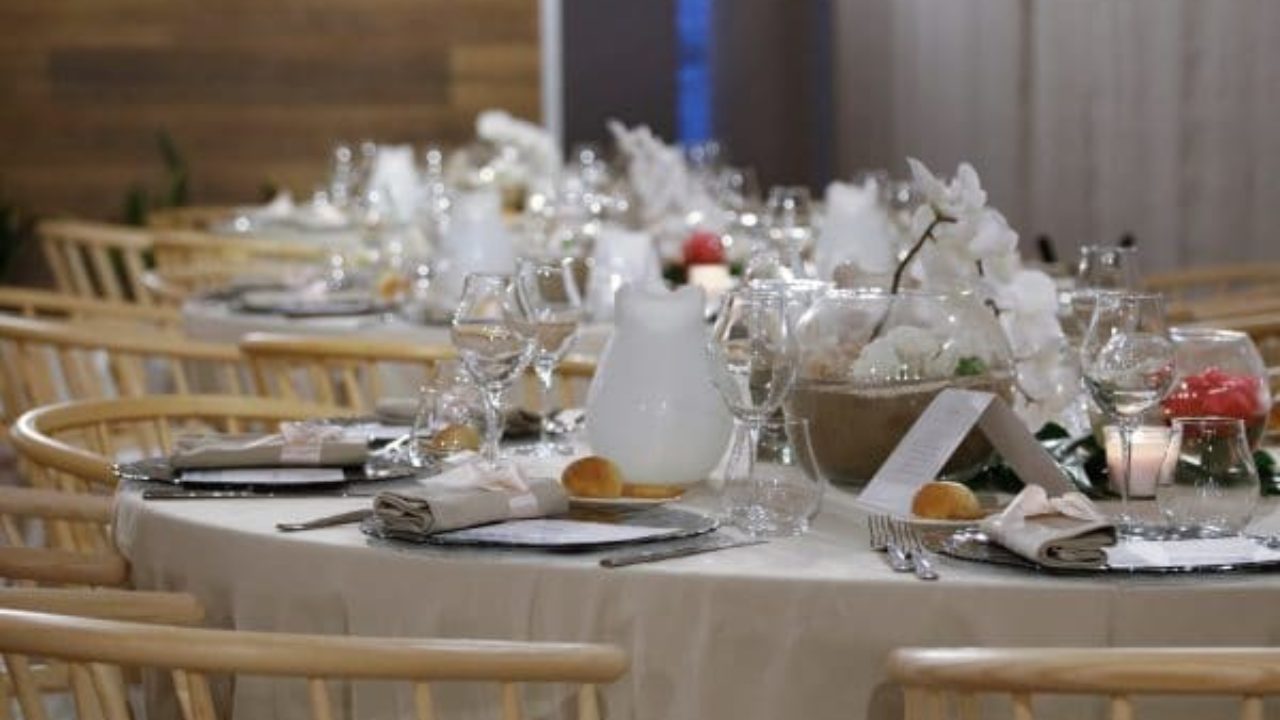 Piemonte – Al battesimo partecipano in 60, arrivano i carabinieri: tutti identificati e multati