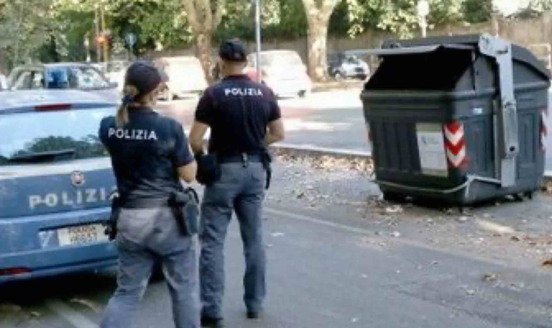 Torino – Viola la quarantena per gettare l’immondizia. I vicini la vedono e la denunciano “Sono degli spioni”