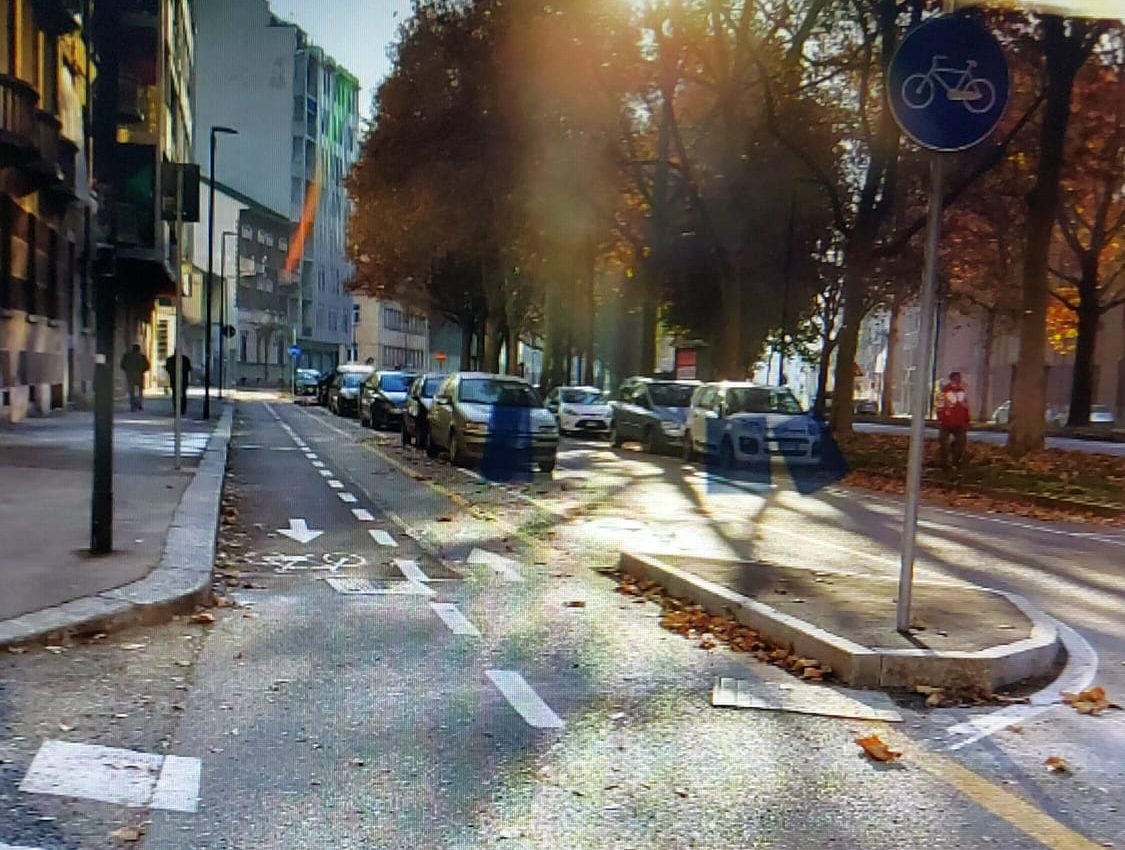Torino – Infuria la polemica sulla ciclabile di corso Novara: “Assurda collocazione”, protestano commercianti e residenti