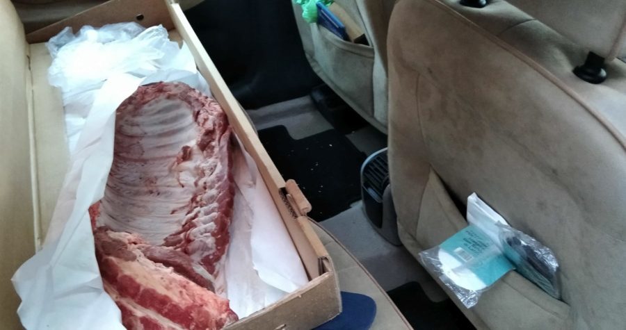 Torino – Sequestrati chili di carne destinati a macelleria della Crocetta: erano trasportati sui sedili di un’auto