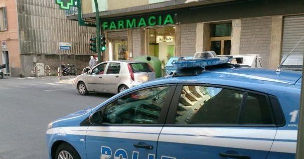 Torino – Signora di 70 anni ruba portafogli in farmacia: scoperta e denunciata