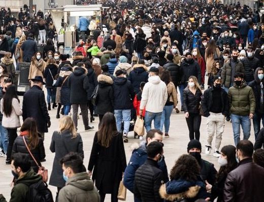 Il Covid non ferma i Torinesi – Folla domenicale in centro, multe a raffica