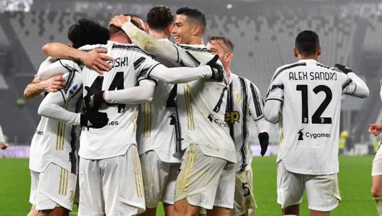 Juventus, bilancio in rosso: perdite semestrali a -113,7 milioni, i debiti salgono a 358 milioni