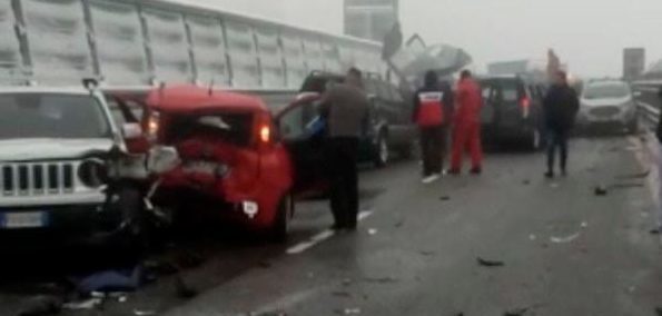 Maxi tamponamento sulla Torino-Bardonecchia: grave il bilancio, due morti e almeno 10 feriti