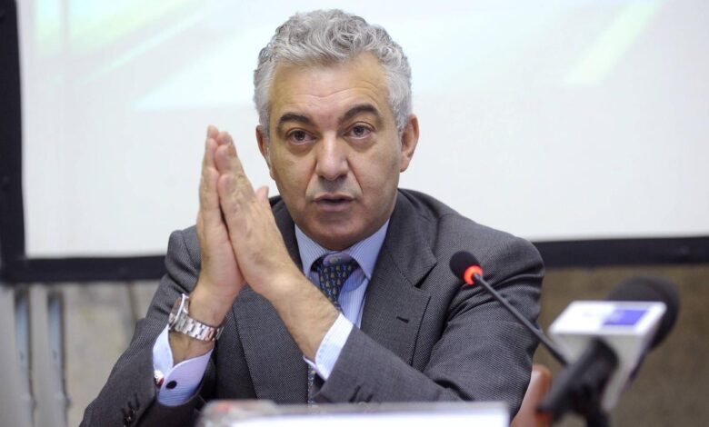 Emergenza Covid – Draghi silura Arcuri, al suo posto il Generale Figliuolo: esultano Salvini e Renzi