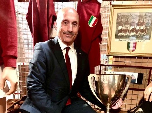 La storica Coppa Italia vinta dal Grande Torino nel 1943 esposta straordinariamente al Museo del Toro: Info