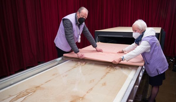 Torino – Oggi l’Ostensione della Sindone e la preghiera in diretta mondiale