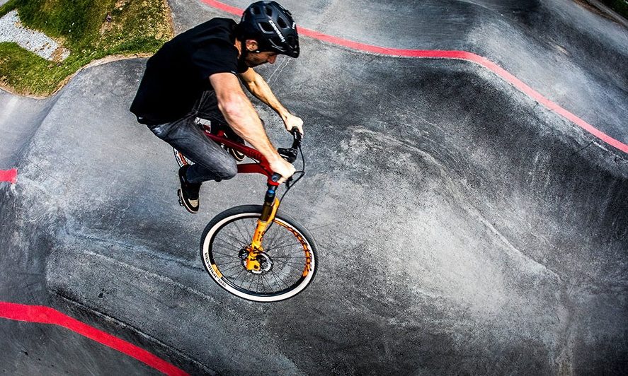 Lo spettacolo continua alle porte di Torino – Potenziato l’avveniristico circuito Pump Track