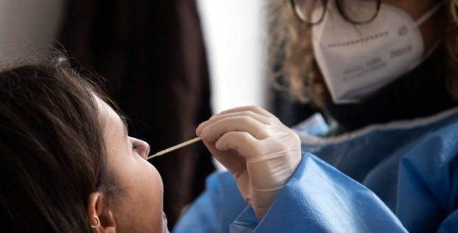 Piemonte – Valle- Rossi (Pd): “Priorità alla scuola. Puntare su test antigenici di ultima generazione e molecolari”