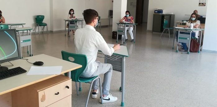Piemonte – Al via il maxi orale (con distanziamento) per 33mila studenti “Maturità, i nostri giovani l’hanno già dimostrata”