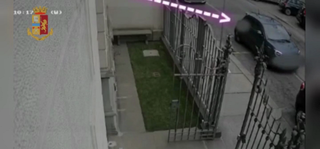 Torino – Algerino rapina donne sole intente a parcheggiare, identificato e arrestato