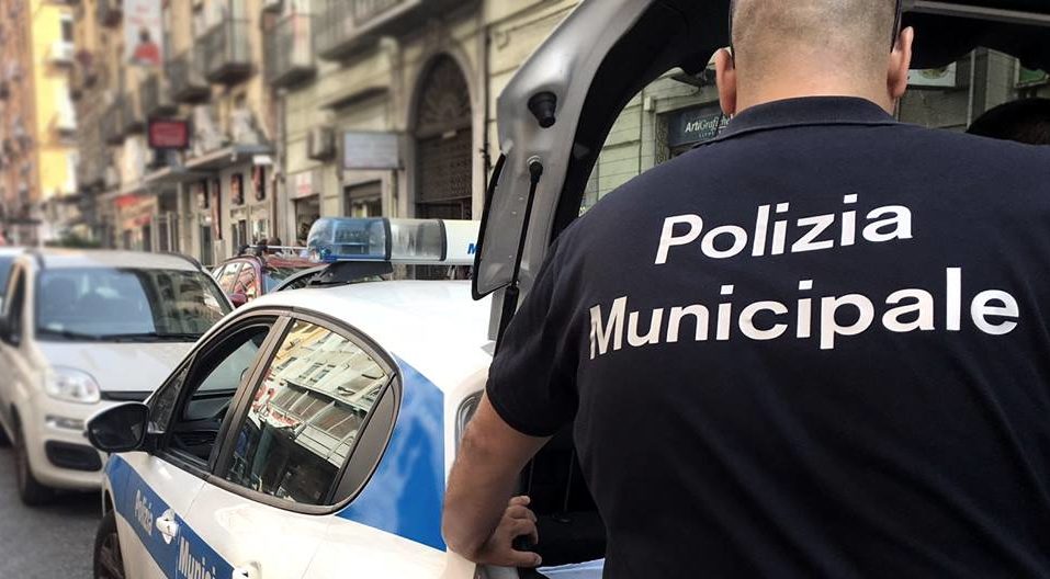 A Torino si analizza il sudore per rilevare le droghe negli automobilisti: parte l’esperimento