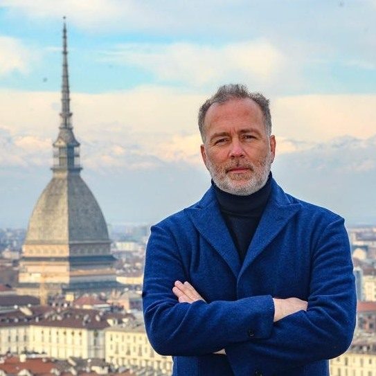 Torino – L’ex candidato sindaco Damilano lascia il centrodestra e si scaglia contro la Lega: “Deriva populista, mina nostra credibilità”