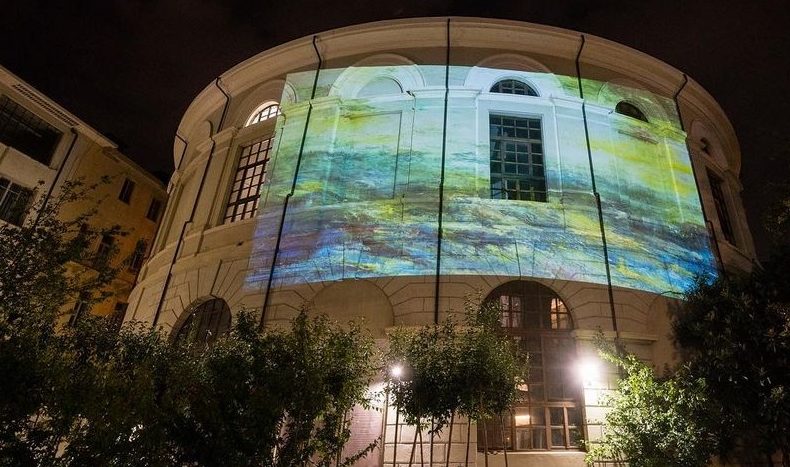 Torino – Torna un grande evento: centinaia di proiezioni per le vie e i quartieri della città con Esterno Notte