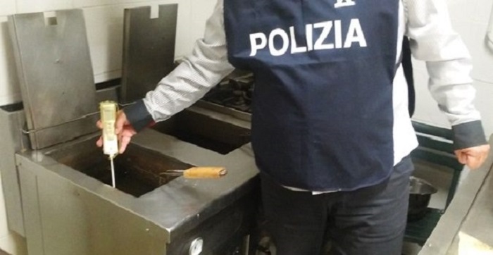 Torino – Sporcizia in ristorante della Crocetta: 12 kg di cibo sequestrato
