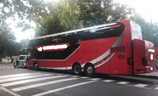 Torino – Vigili fermano bus che sfrecciano in città: sanzionati autisti e ditte per 30mila euro