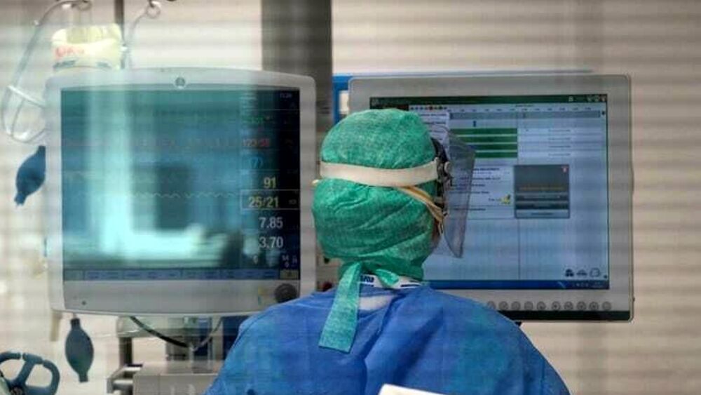 Piemonte – Per i non vaccinati rischio 10 volte più alto di terapia intensiva e 5 volte maggiore di mortalità