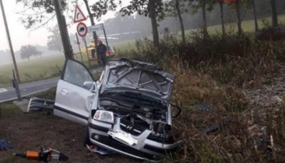 Dramma in Piemonte – Porta la figlia a scuola e si scontra con auto: muore mamma e figlia 13enne